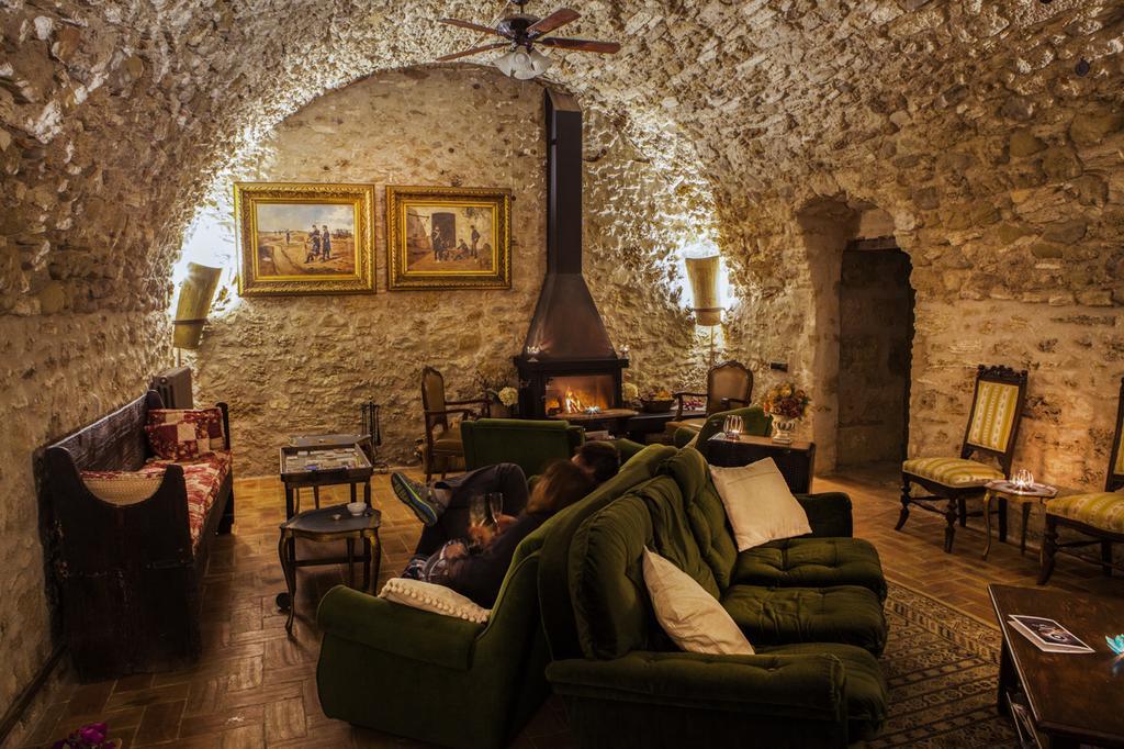 Mil Estrelles Villa Cornella de Terri Ngoại thất bức ảnh