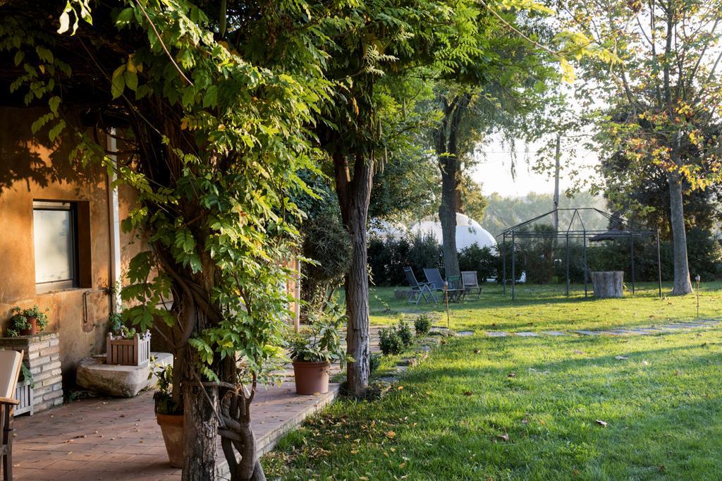 Mil Estrelles Villa Cornella de Terri Ngoại thất bức ảnh
